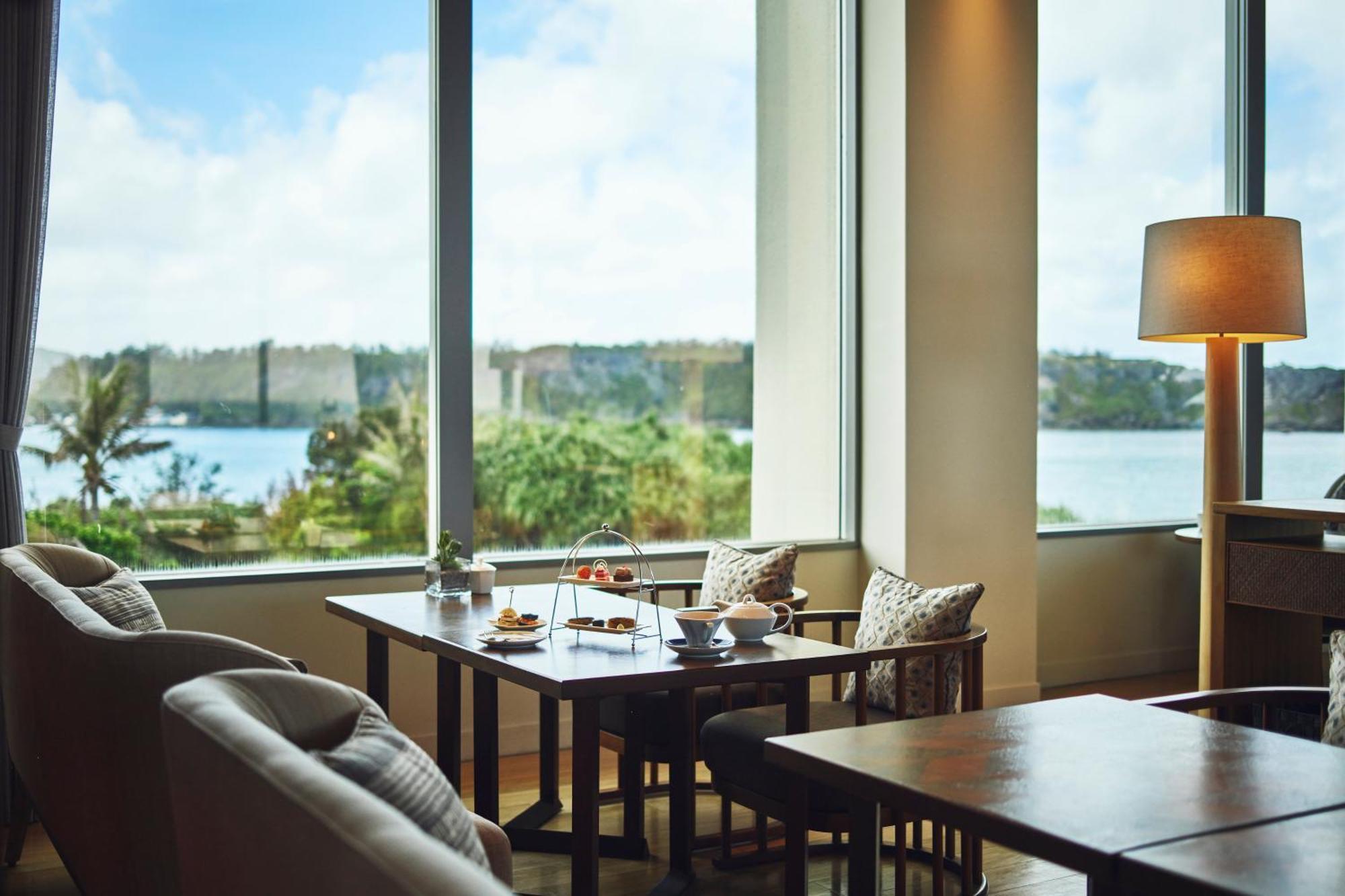 Classic King Room Ocean View Club Lounge Access